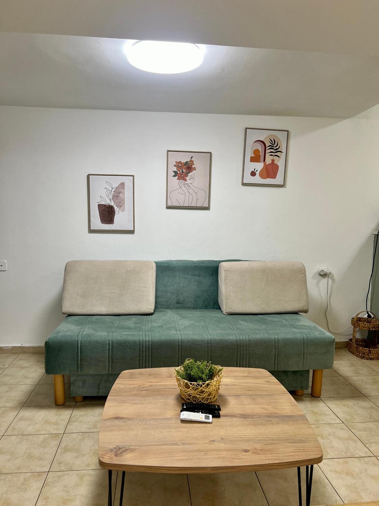 Melambai Apartment Eilat Exterior photo